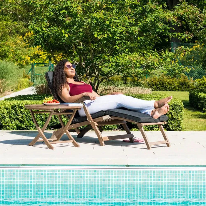  Alexander Rose Sherwood Steamer Chair