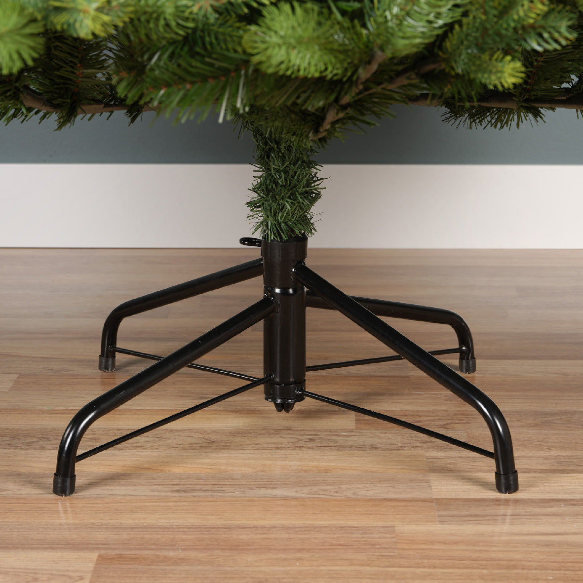 Everlands Freiburg Christmas Tree 6ft / 180cm