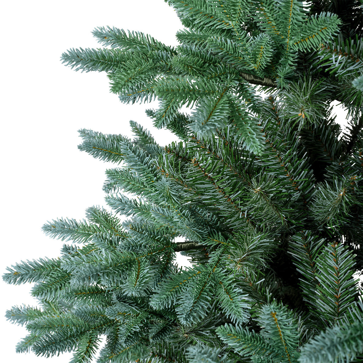 Everlands Trondheim Spruce Christmas Tree 210cm / 7ft 
