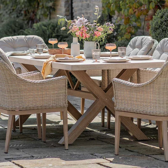 Bramblecrest Monterey Deluxe Vogue 8 Seat Rectangle Dining Set