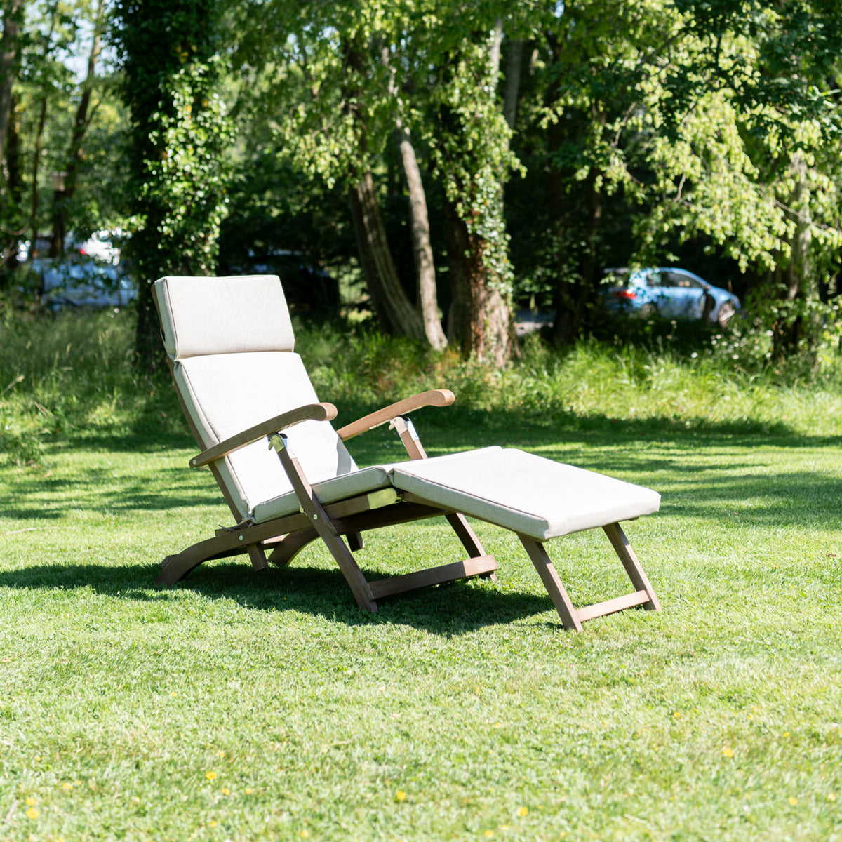 Alexander Rose Albany Folding Steamer Chair