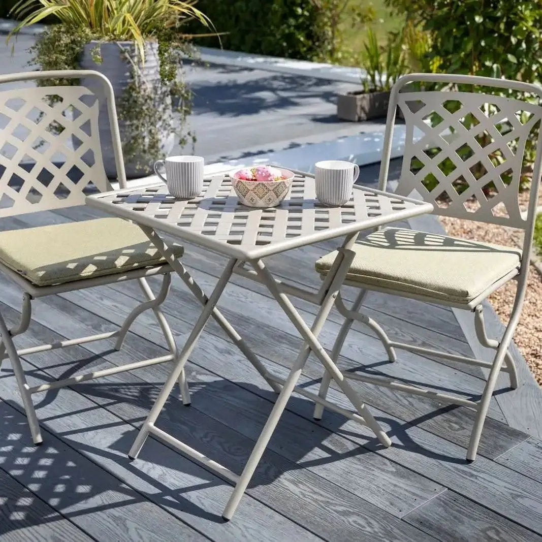 Hartman Berkeley Folding Bistro Set in Maize