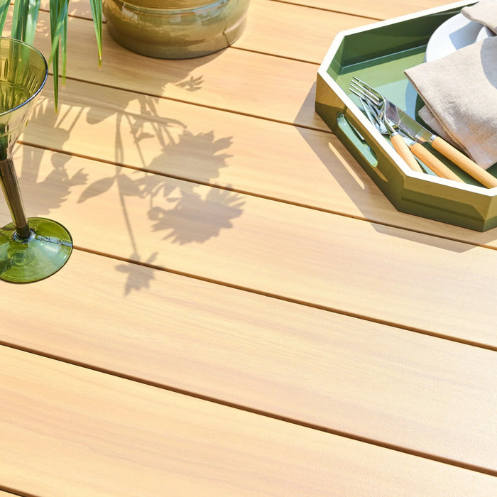 Alexander Rose Bali 6 Seat Round Dining Set