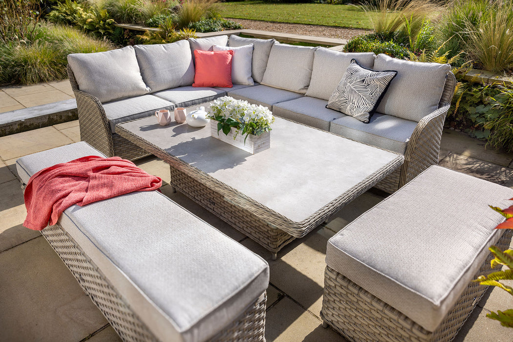 Hartman Eton Grand Rectangular Casual Dining Set