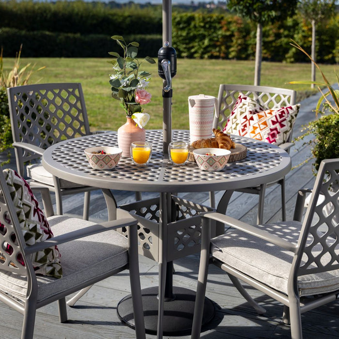 Hartman Avebury 4 Seater Round Set in Crimini