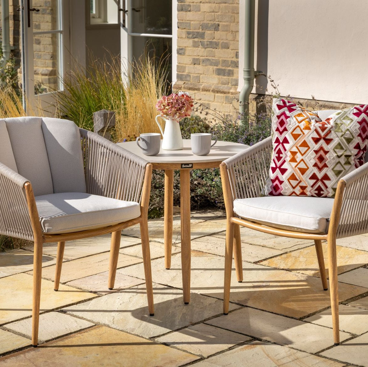 Hartman Portico Bistro Set in Teak Folie / Powder