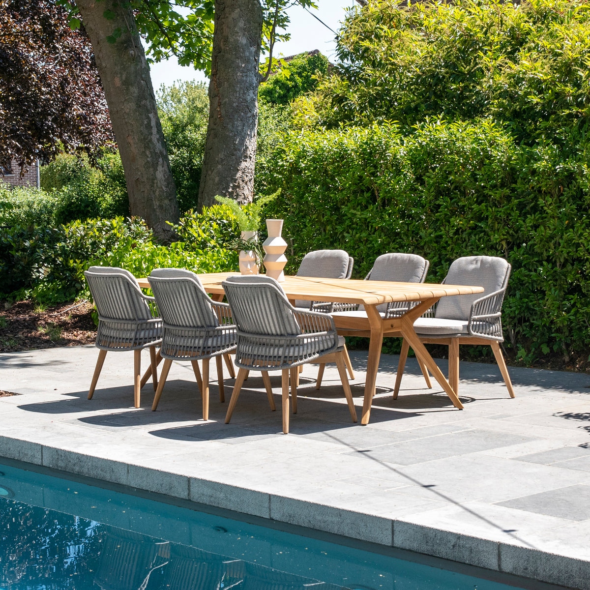 Sempre Table Sempre 6 Seat Dining Set with Bel Air Table