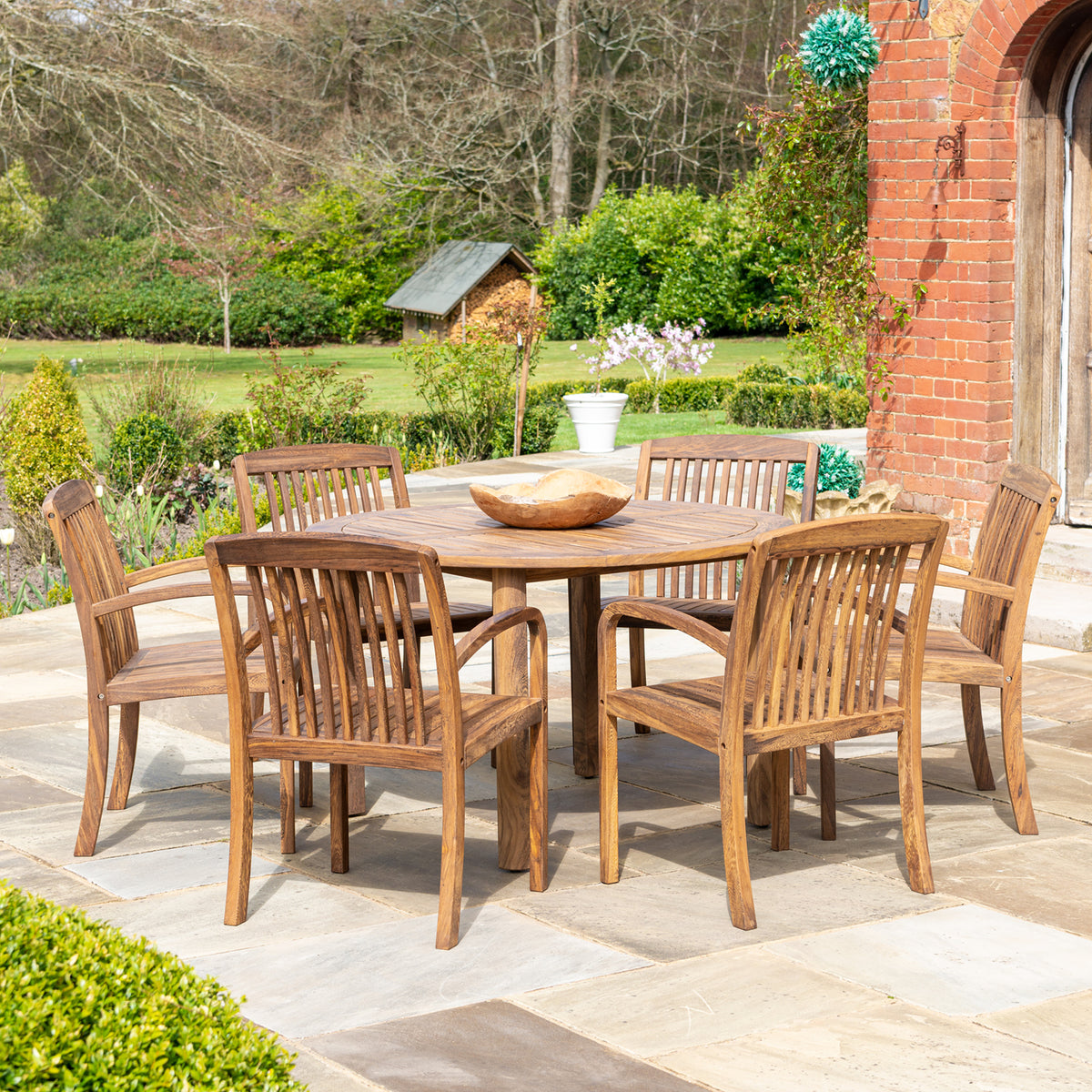 Alexander Rose Bolney 4 Round Dining Set