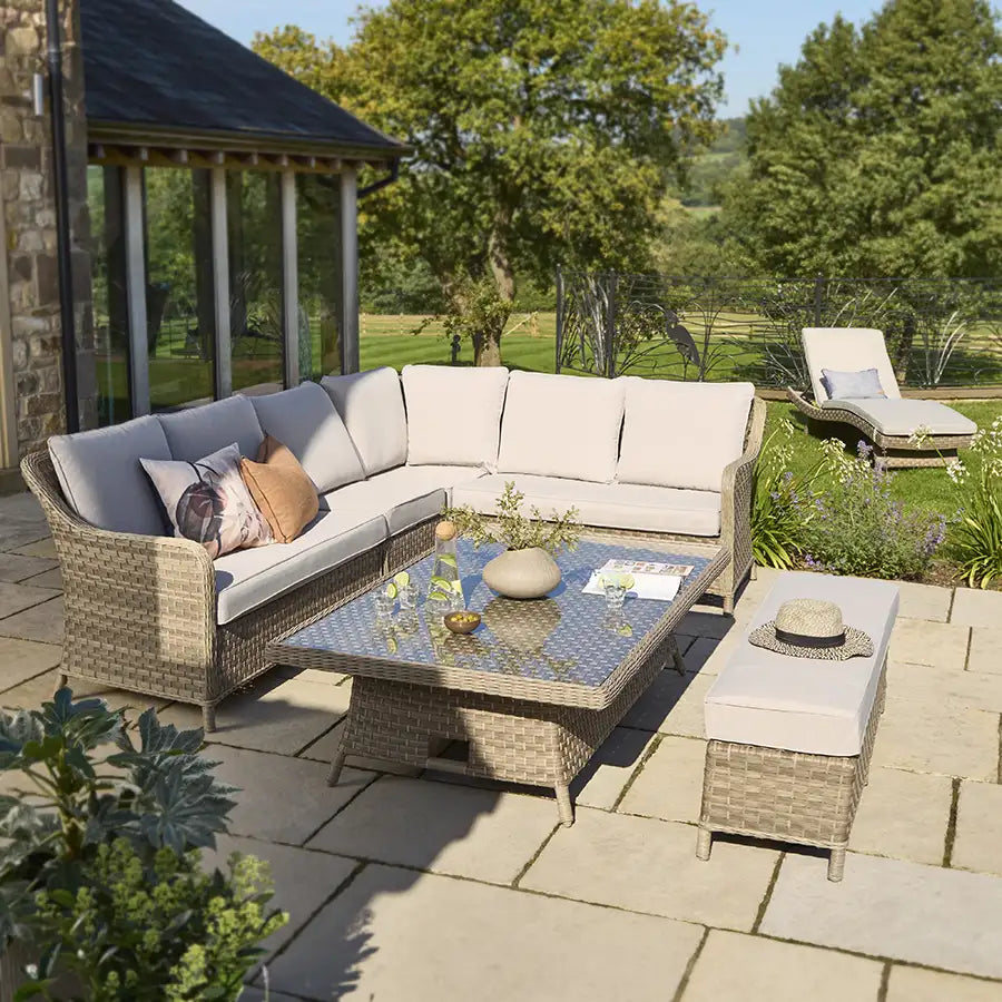 Kettler Charlbury Signature Corner 8 Seater Casual Corner Dining Set (ex-display)