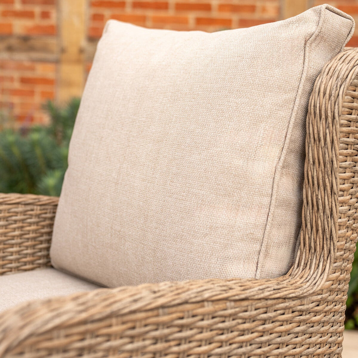 Kettler Derwent Bistro Set - close up of chair