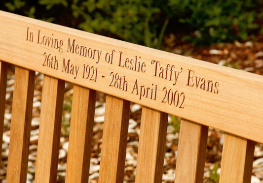 Inscribed garden bench, memorial bench, Ireland, Mid Ulster Garden Centre, Barlow Tyrie