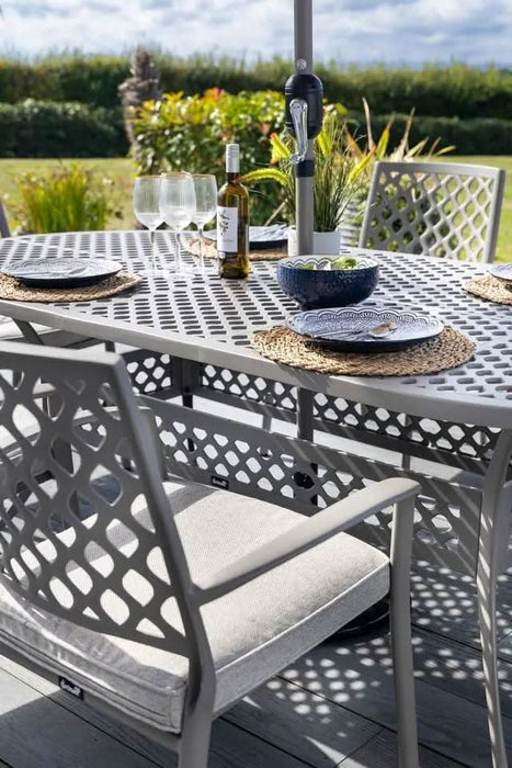 Hartman Avebury 6 Seat Oval Set in Crimini