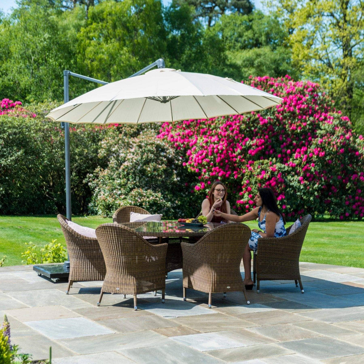Alexander Rose Garden Furniture Accessories Alexander Rose Round Cantilever 3.0m Parasol - Charcoal, Ecru, Taupe