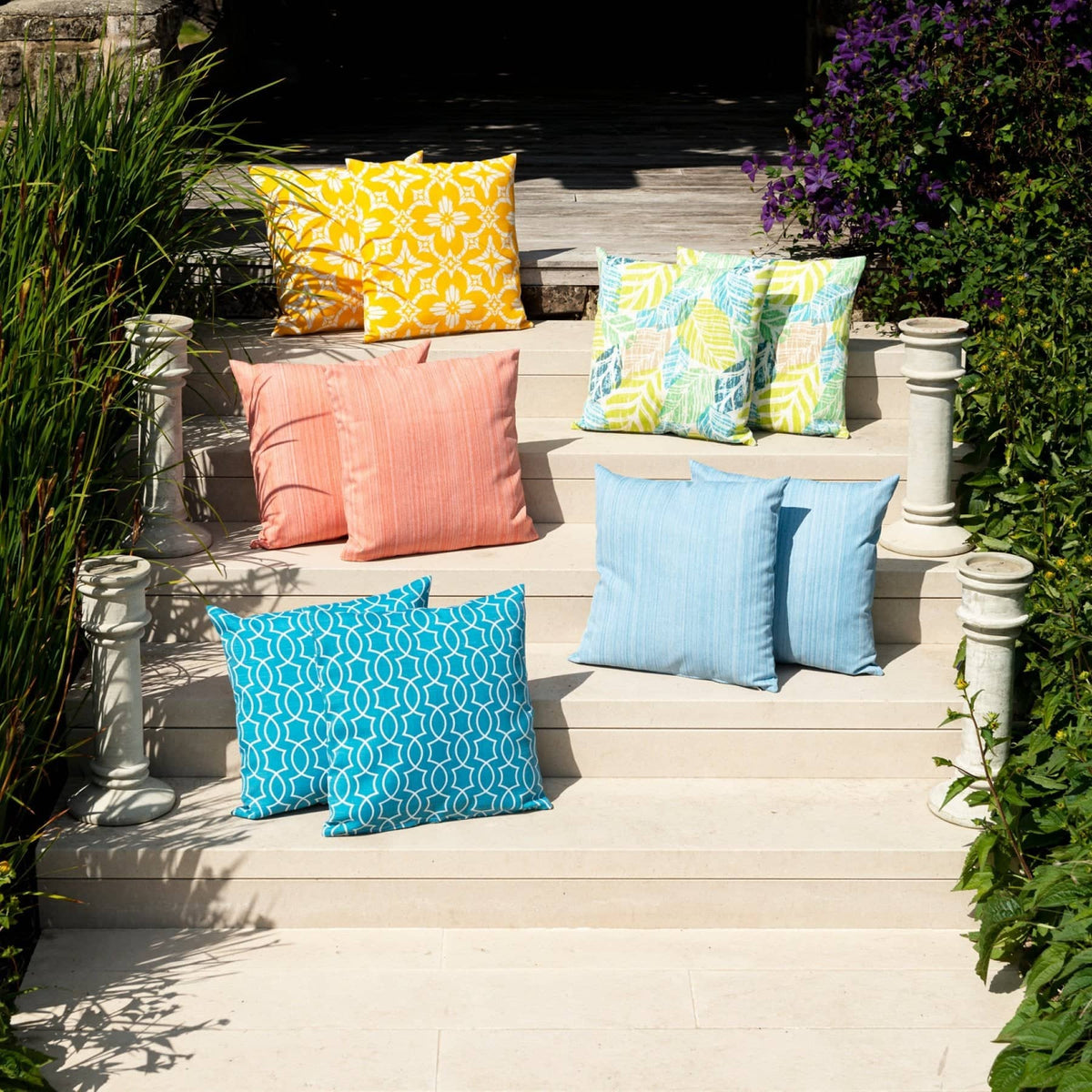 Alexander Rose Garden Furniture Accessories Alexander Rose Polyester Scatter Cushion Dalia Yellow
